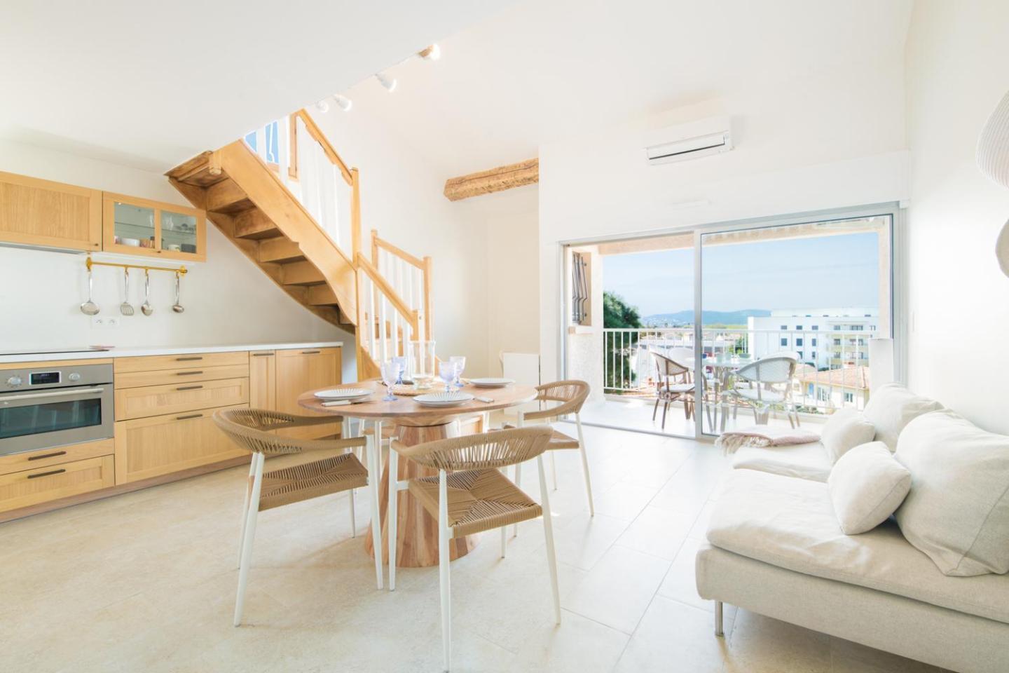 Appartement 2 Chambres, Proche Des Plages, Parking